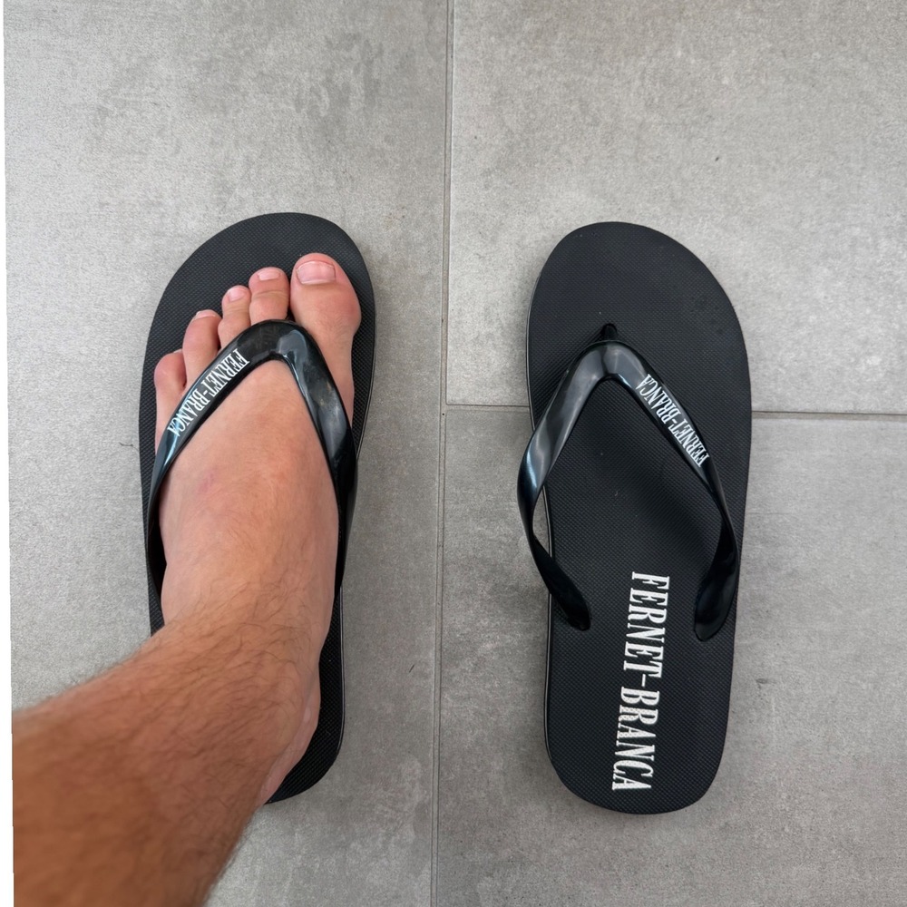 Fernet-Branca Mens Black Logo Flip Flop Sandals Size 8 Distillery Merch Amaro